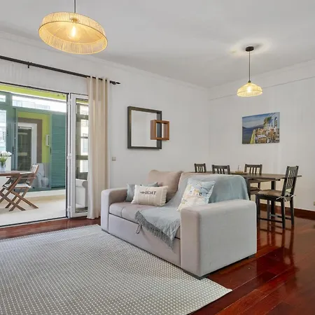 Doca's Refuge By Homie * Funchal (Madeira)