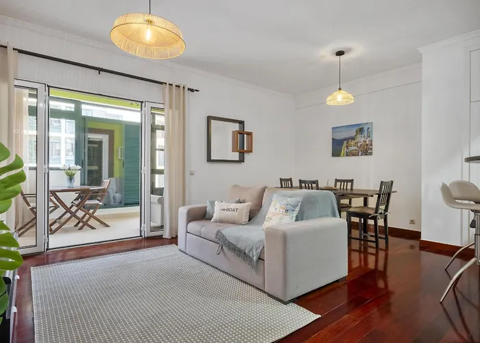 Doca's Refuge By Homie * Funchal (Madeira)