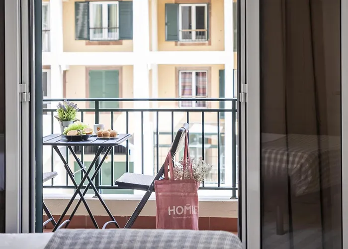 Doca's Refuge By Homie * フンシャル